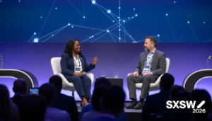 CMOs da Samsung e Lyft discutindo o uso da IA para conexão humana em evento